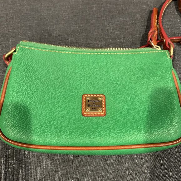 Dooney & Bourke Bags Dooney Bourke Lexi Crossbody Poshmark